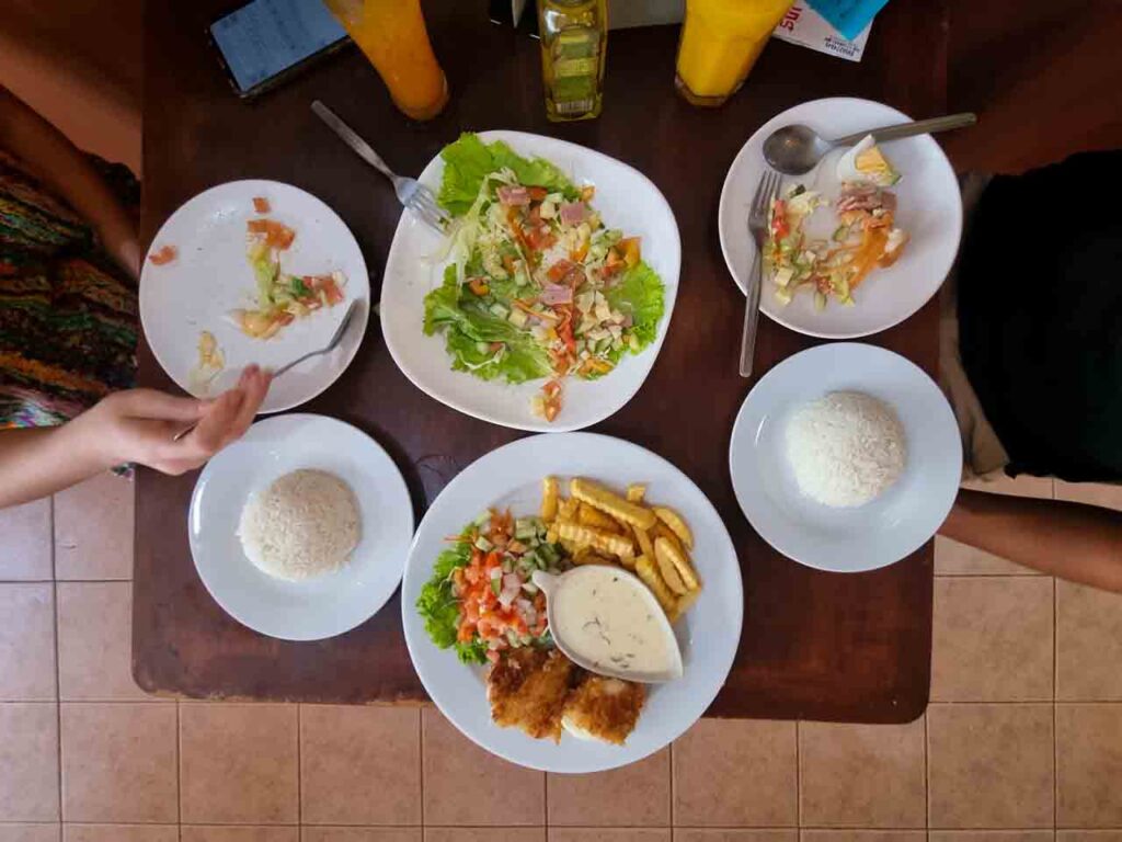 Cosmic 2 - Restaurante em Phi Phi para comer bem e barato 