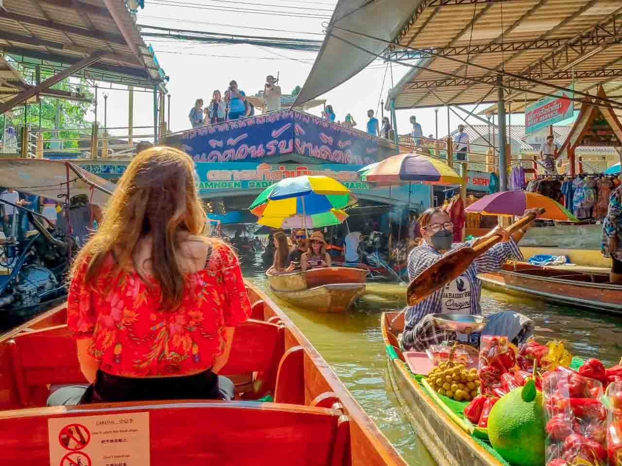 Passeio pelos Mercados Flutuantes de Bangkok
