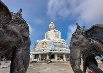 O incrível Big Buddha no alto de Phuket - pacote Tailândia 10, 12 e 15 dias - Tailandiando