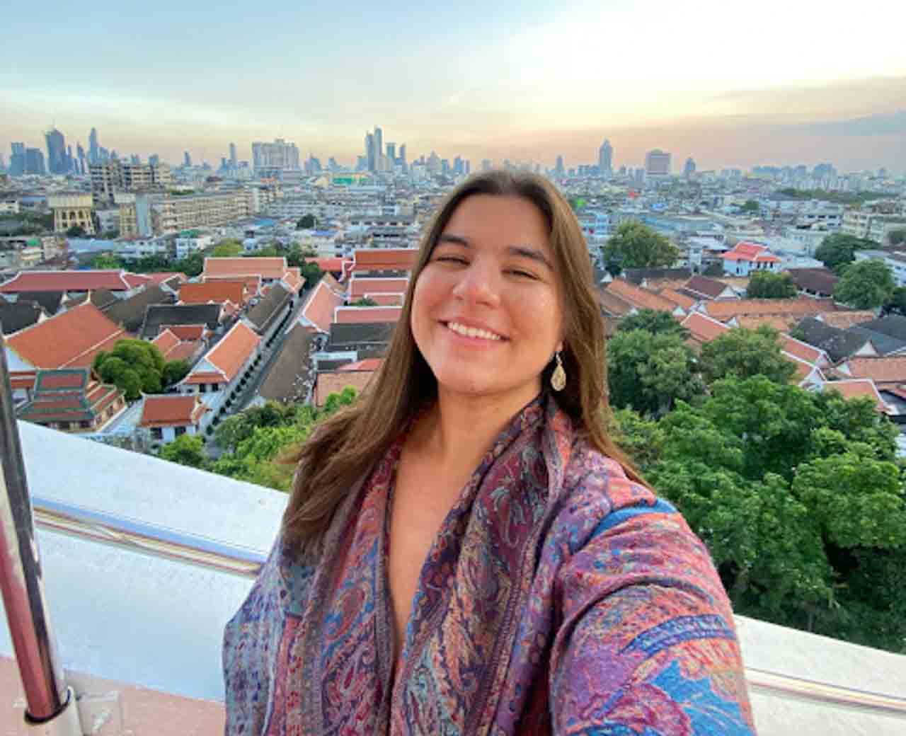 É seguro viajar sozinha pela Tailândia? O relato da Julia pelo Mundo.