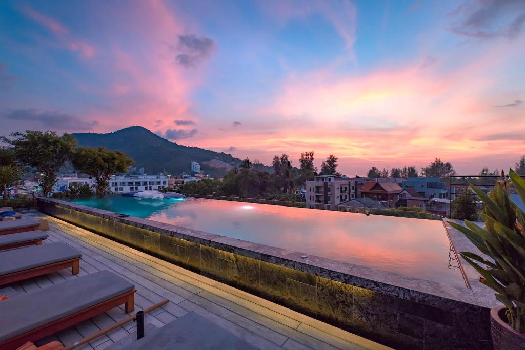 O Kamala Resotel, é uma ótima opção de custo x benefício de onde ficar em Phuket O Kamala Resotel, é uma ótima opção de custo x benefício de onde ficar em Phuket