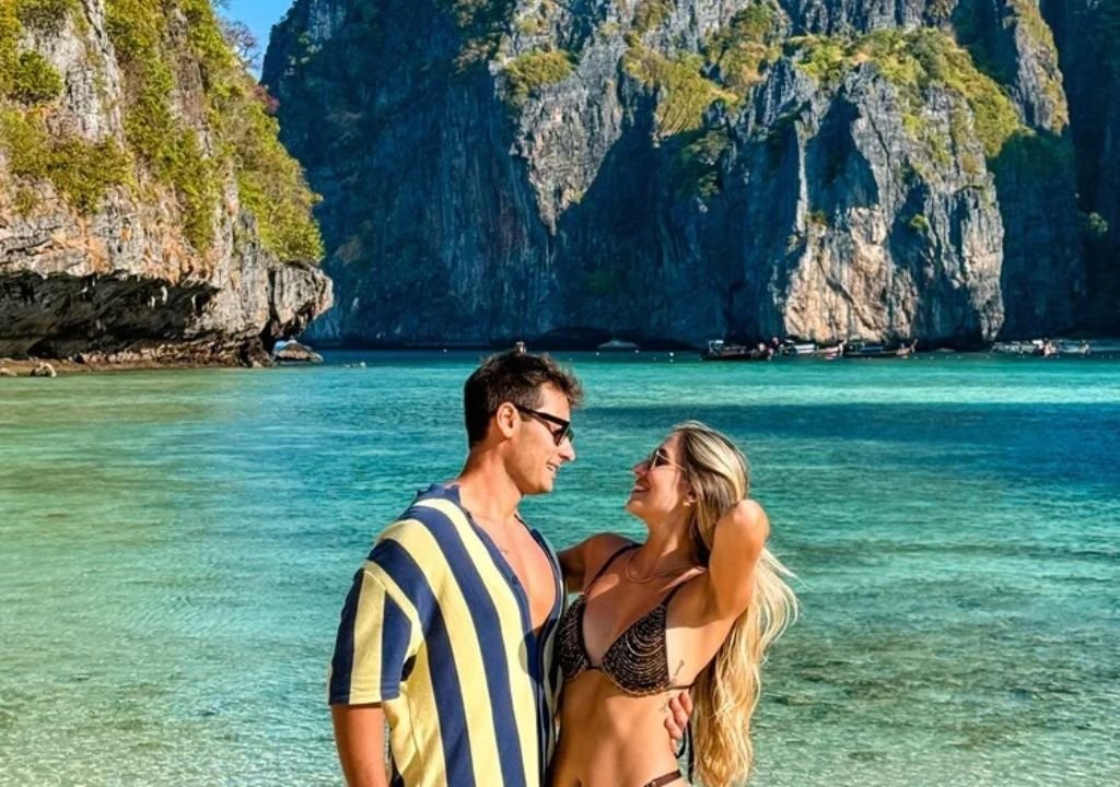 Phi Phi está no top da lista de lugares mega românticos para os casais em lua de mel na Tailândia Phi Phi está no top da lista de lugares mega românticos para os casais em lua de mel na Tailândia